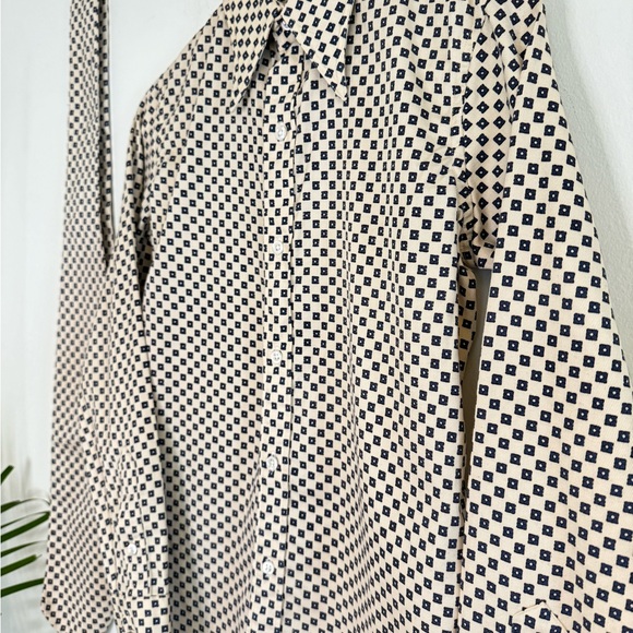 Vintage Polo by Ralph Lauren Women’s Button Up Shirt and Tie - Picture 7 of 7